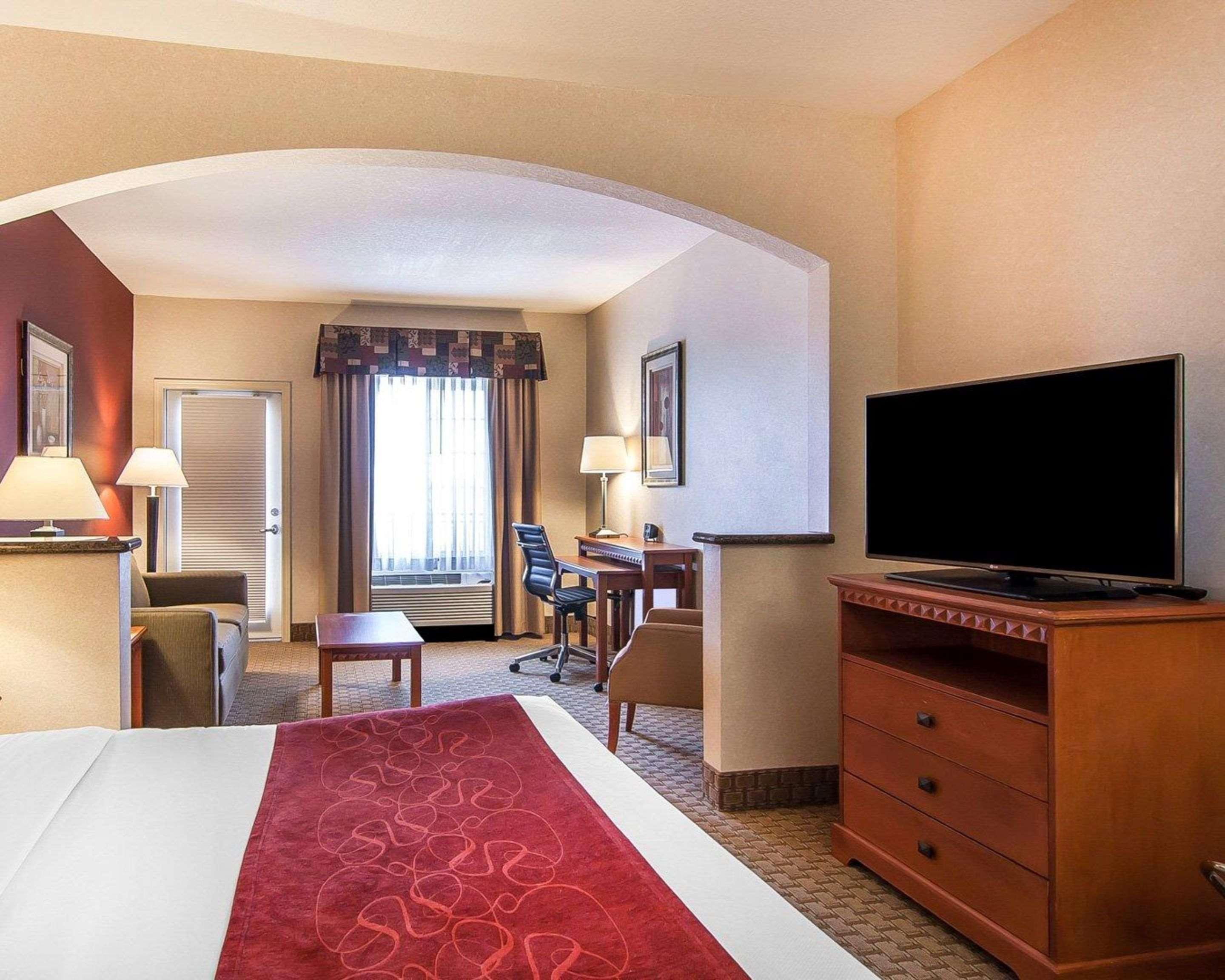 Comfort Suites Redmond Airport Екстер'єр фото