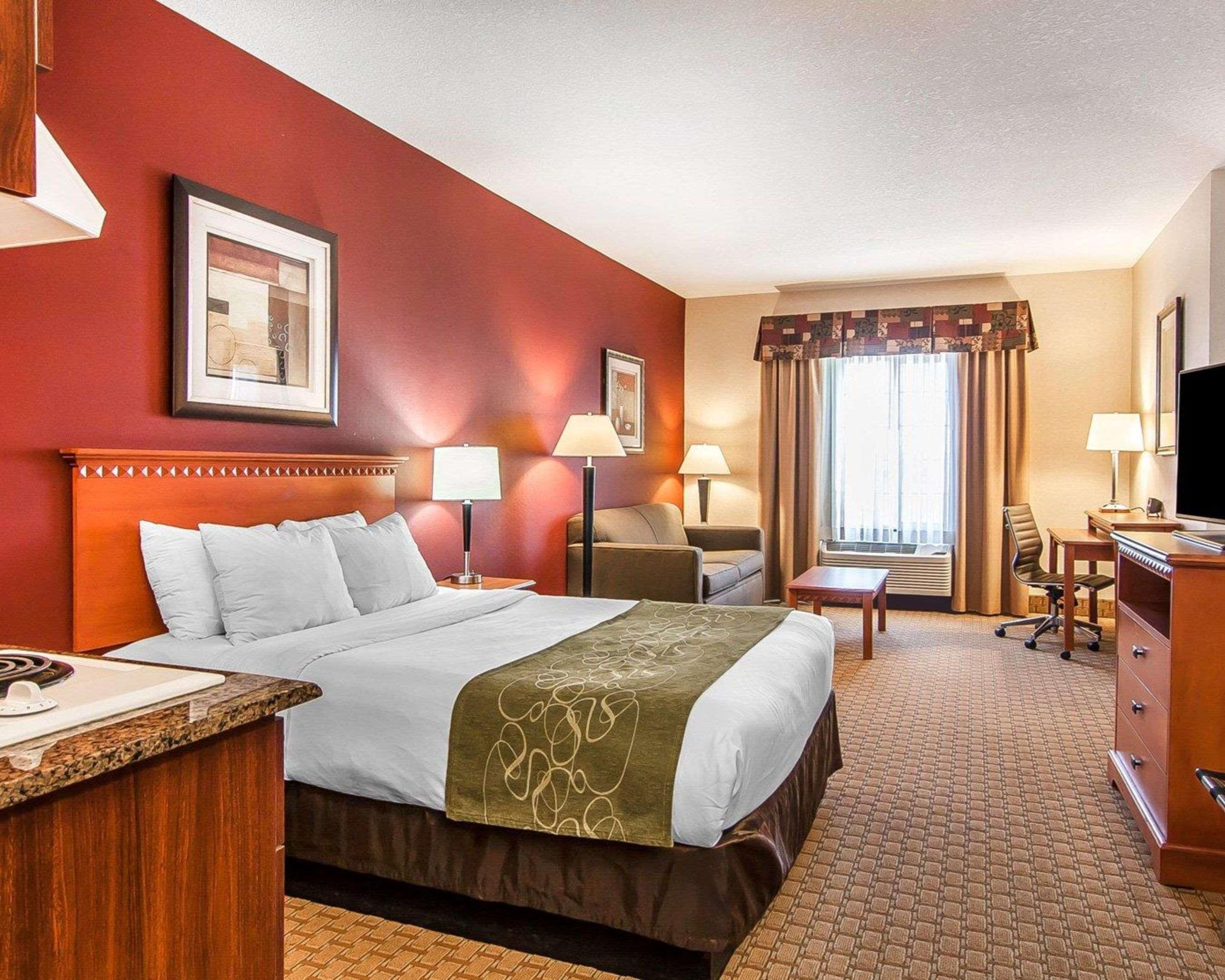 Comfort Suites Redmond Airport Екстер'єр фото