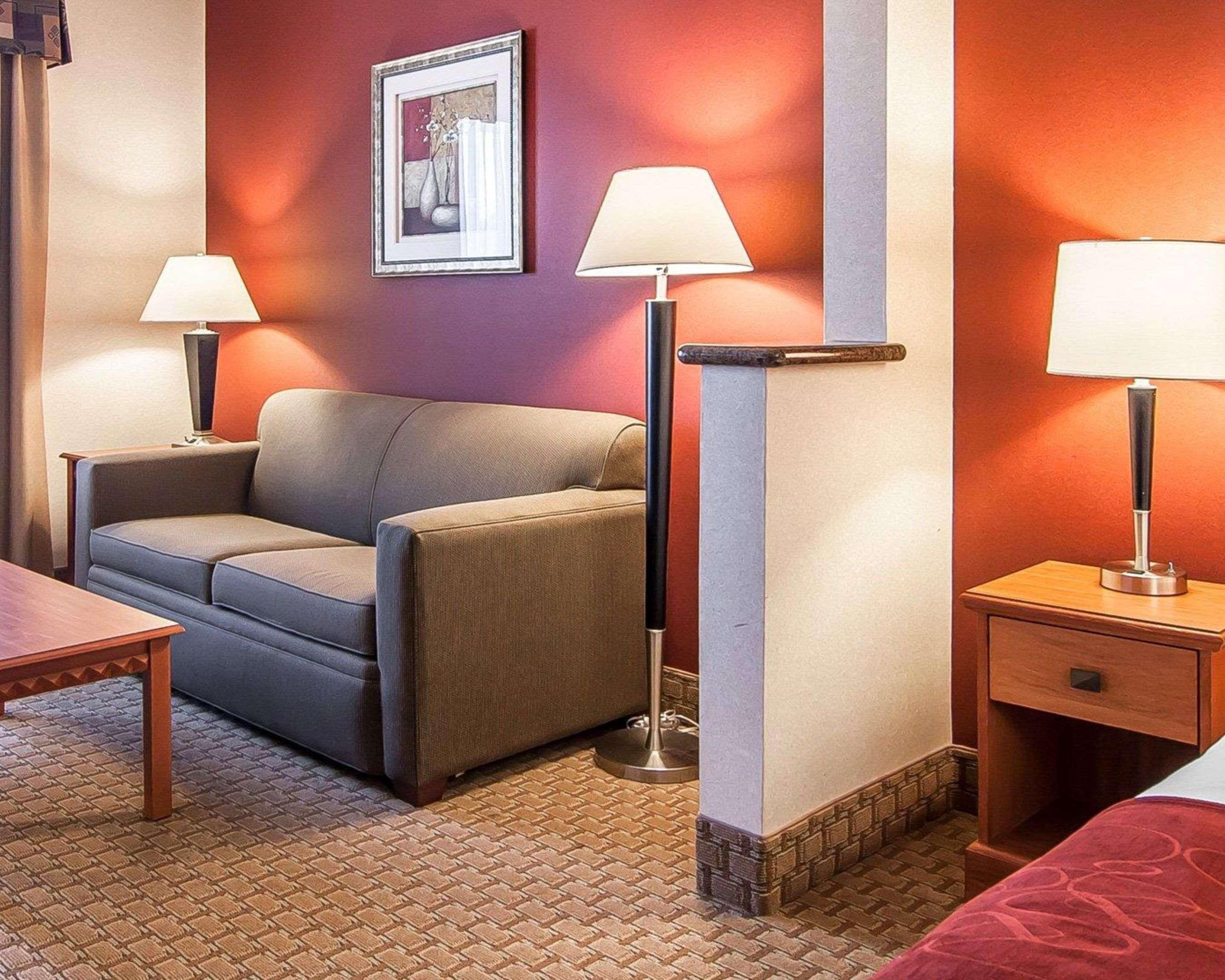 Comfort Suites Redmond Airport Екстер'єр фото