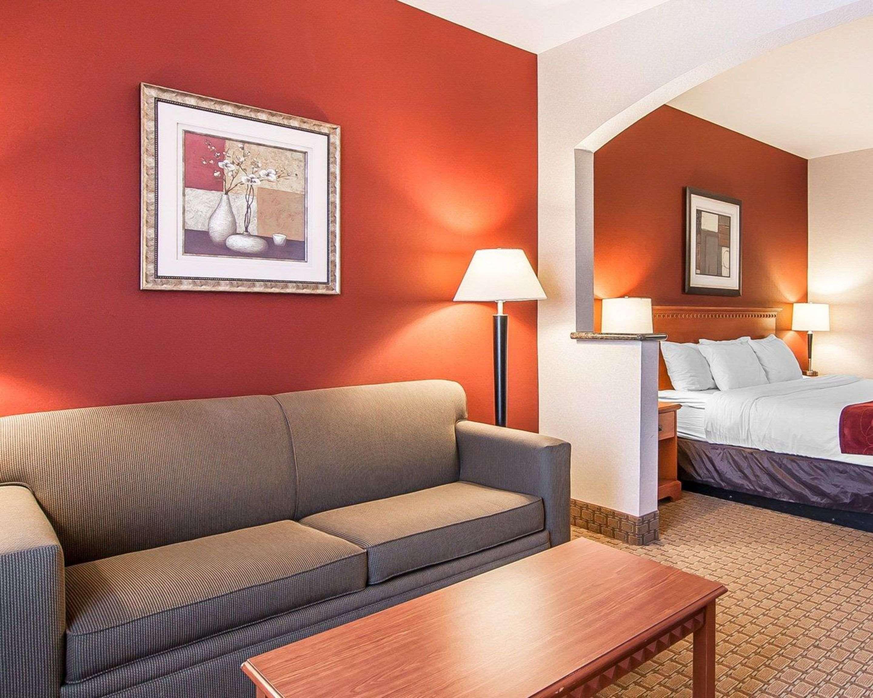 Comfort Suites Redmond Airport Екстер'єр фото
