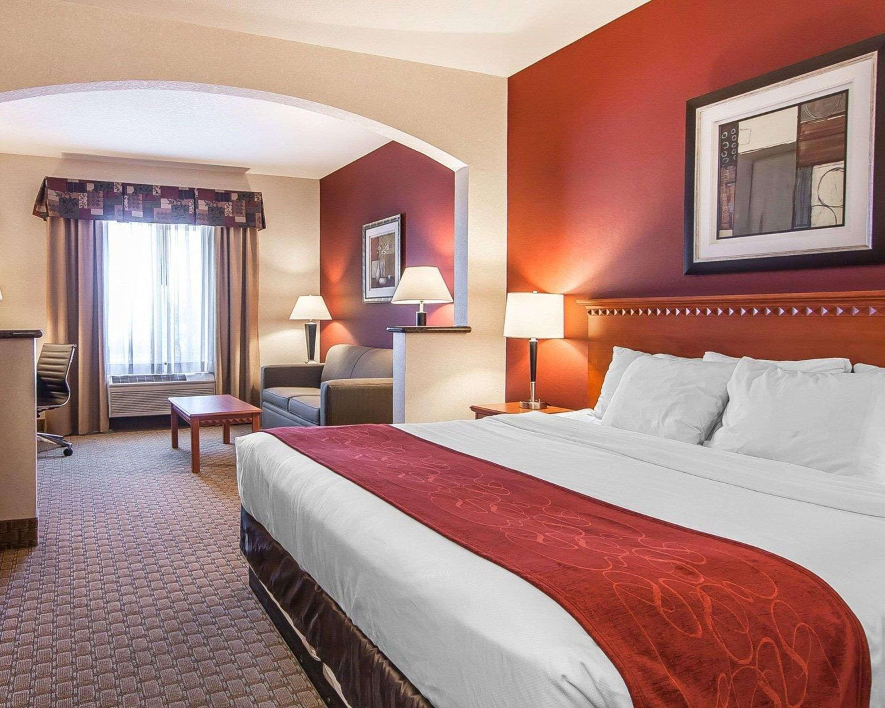 Comfort Suites Redmond Airport Екстер'єр фото
