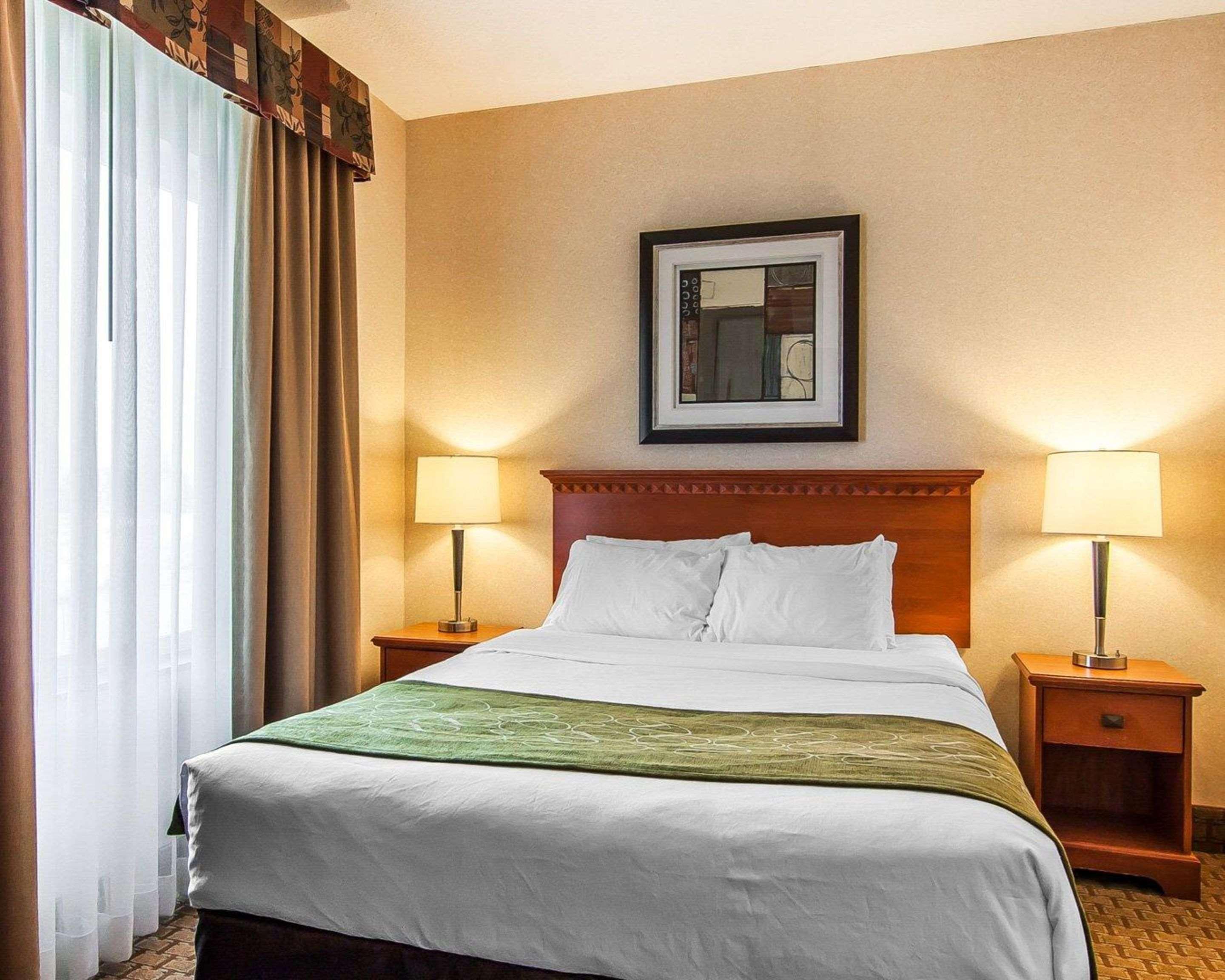 Comfort Suites Redmond Airport Екстер'єр фото