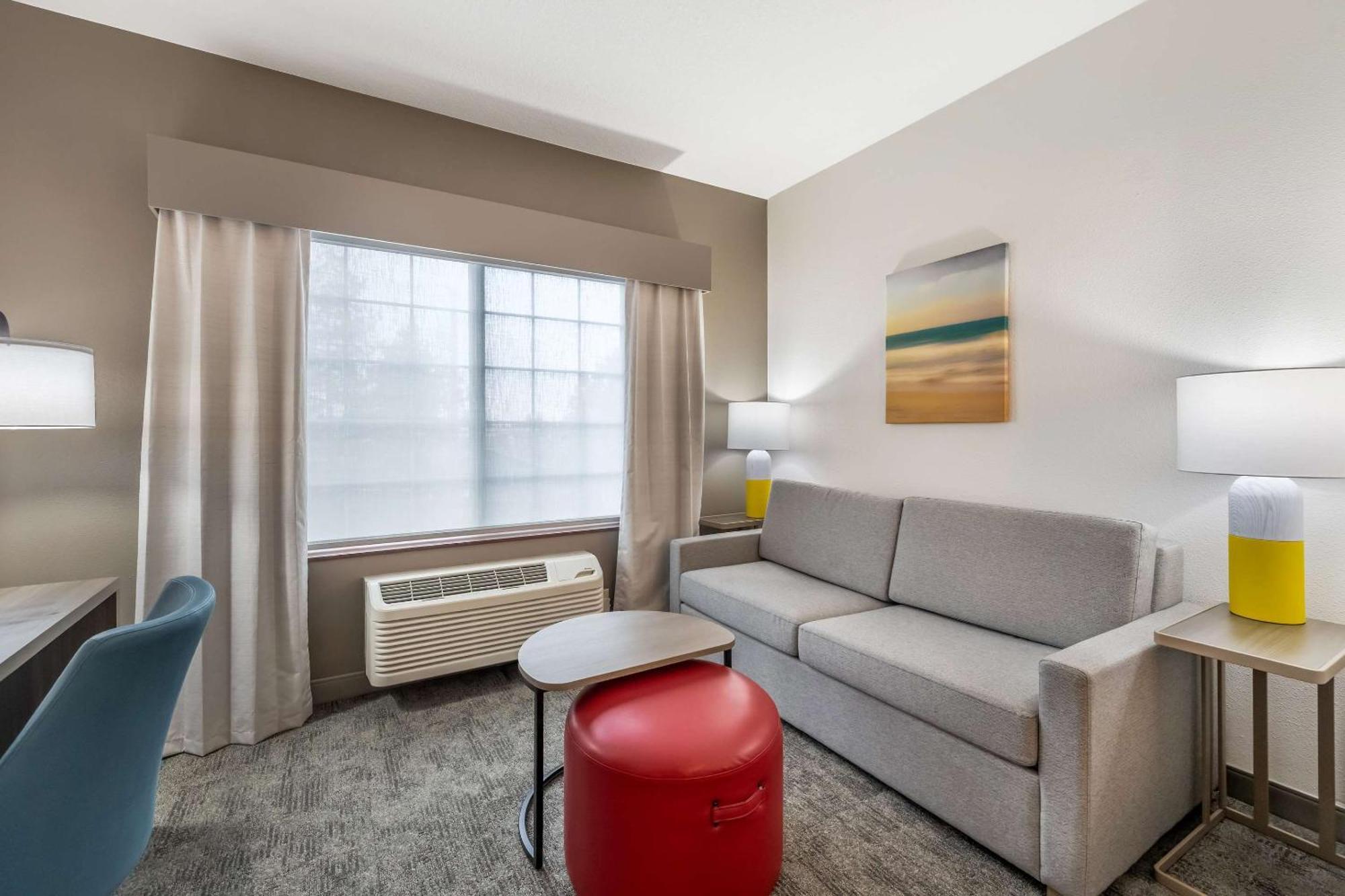 Comfort Suites Redmond Airport Екстер'єр фото